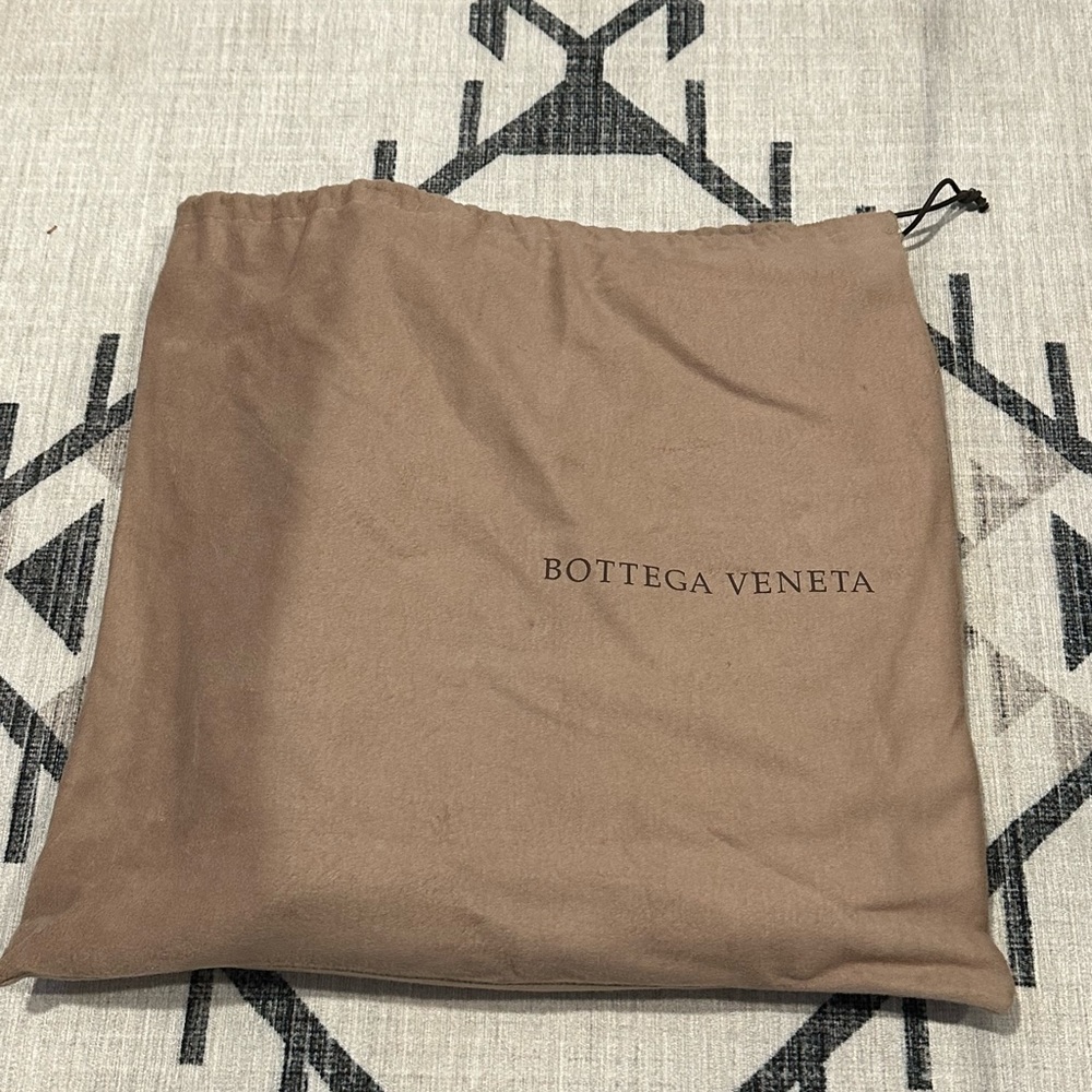Bottega Veneta Men’s Briefcase - Never Used - Picture 2 of 4